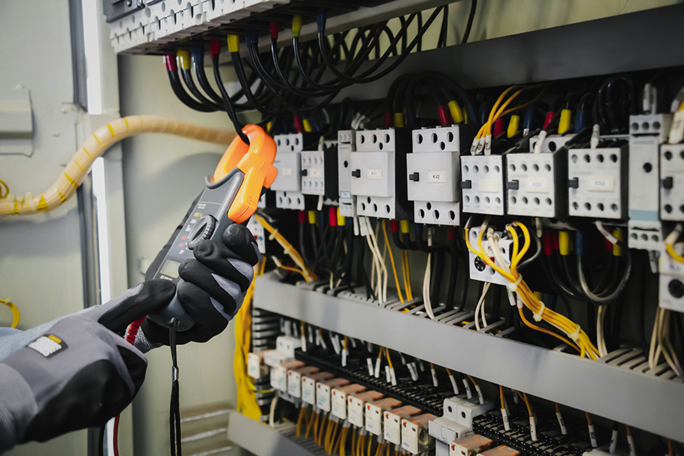 DGUV Vorschrift 3-Check bei WIN-TEC in Pressath